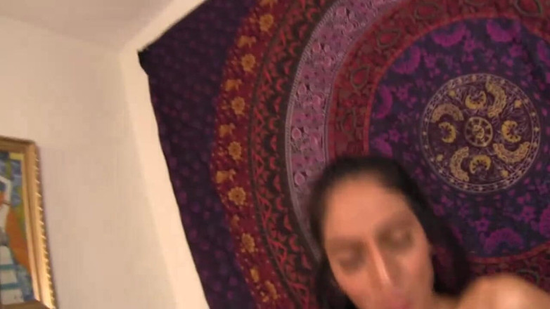Eros POV - Liberated Eye: Un vieux fait le boulot (Destiny Lovee) sexe virtuel en POV