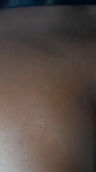 Twerk yaptım ve zenci amcığımın derinliklerine büyük zenci yarağı sokmayı bitirdim