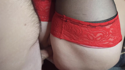 SexyCumCpl: mamuśka pozwoliła, aby jej mokra cipka zerżnęła misjonarza