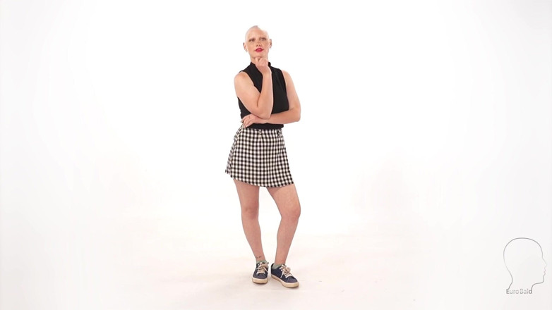 Euro Bald: Vanna