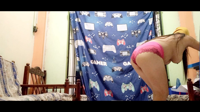 Martin13: 上司の元上司が夫の豪華な部屋に招待し、セクシャルマッサージを頼んできました