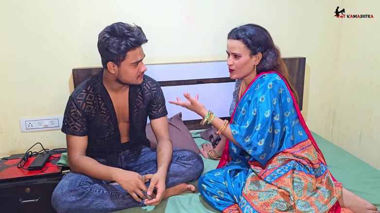 HOTKAMASUTRA: Cum in the Pussy of Desi Bhabhi