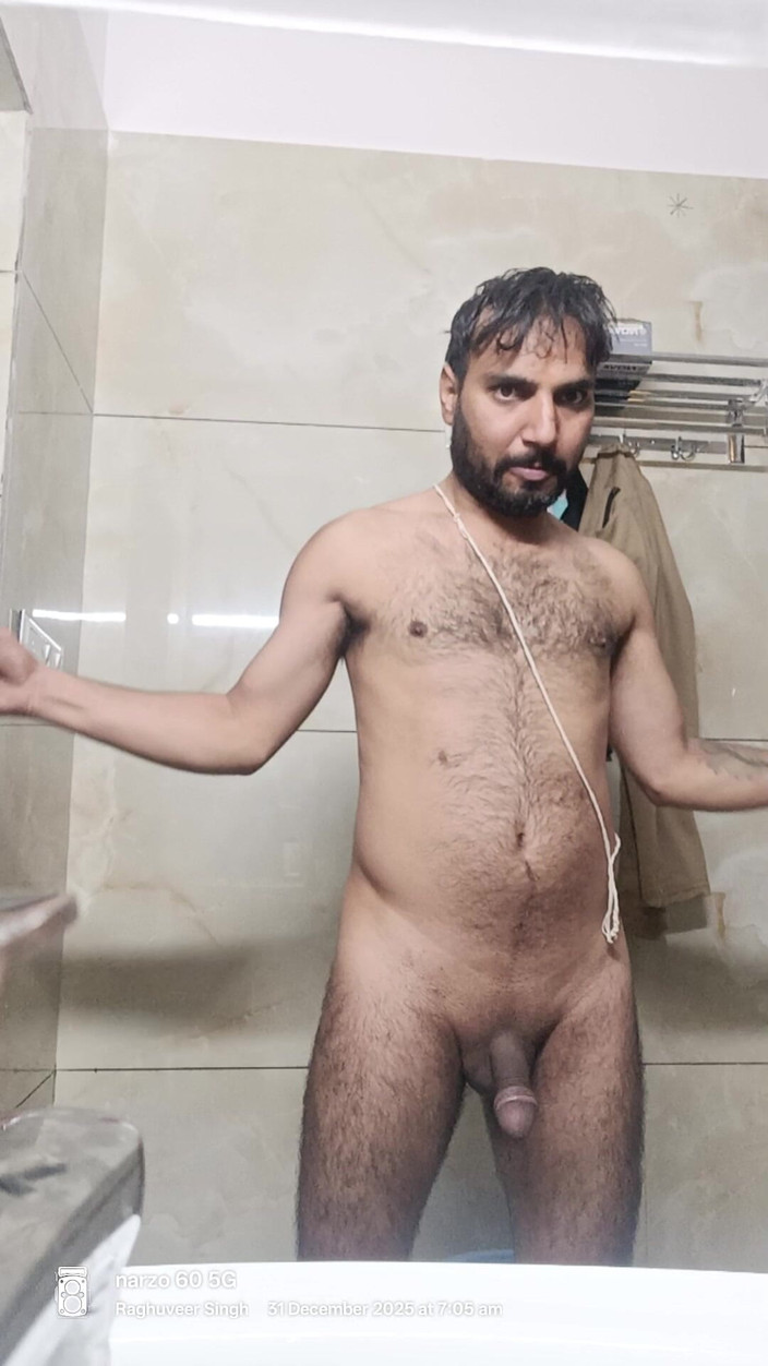 Rajasthani-old-lover: Indický desi muž si užívá sprchu a mistrovskou show se...