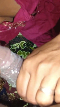 Heiße indische desi-stiefbruder und stiefschwester heißer sex