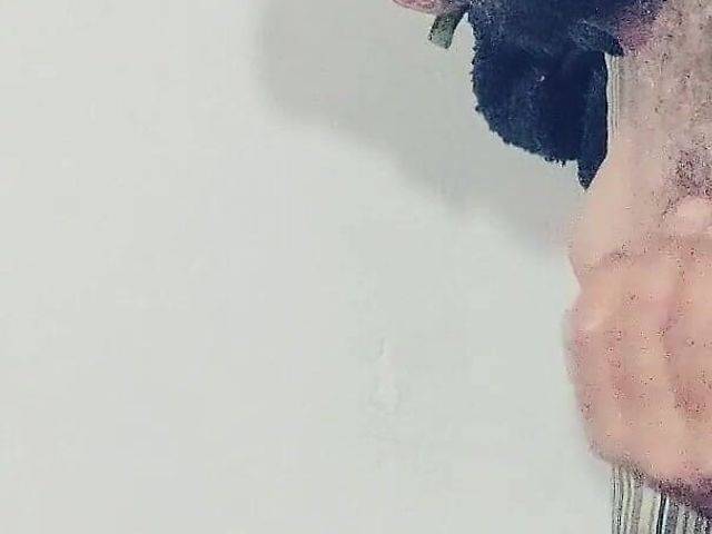 Oiled and Wanking (Solobator)