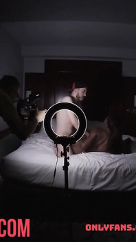 Ostre ruchanie dla seksownych ciemnoskórych urody Bts