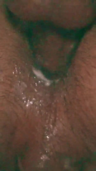 Bareback, cul à bouche, grosse bite, le Latino Diego Erazo baise Camilo Brown et lui remplit la bouche de sperme