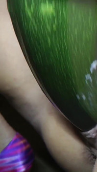 Vanessa e il grande cetriolo