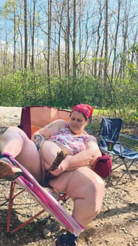 Naughty Slut in the Woods Finds a Big Fat Log and Fucks in All Her Holes and Squirts It Hard