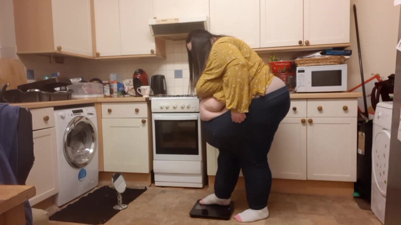 SSBBWLadyBrads: Awek montel super saiz Februari 2021 berat - mendapat