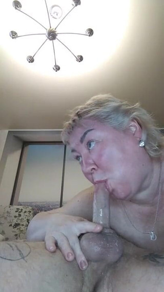 Zona901: Slobbery blowjob with a deepthroat from mother-in-law