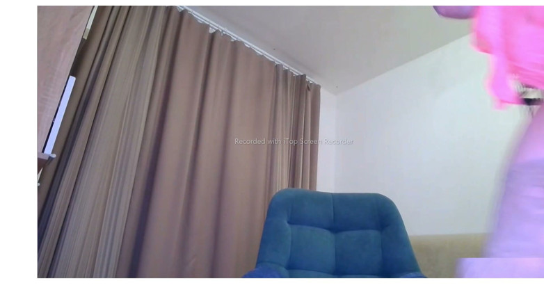 Sergant: Milf sexy, încornorare până buzele pizdei și gaura curului.vibrator mare în poziția capră,...