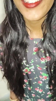 Indian Girl Pay Debit by Blowjob