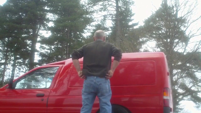 Movies by Louise: Flashing in the gloryhole van (solo)