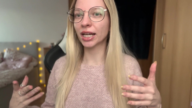 Goddess_Bella_Rae: यह सिर्फ मैं या