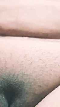 Sexy indická bhabhi sama doma - mokrá a divoká akce