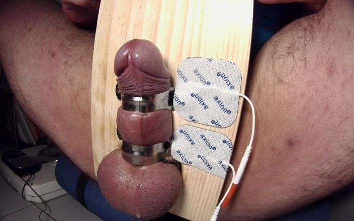 Gaylectrician: CBT ile e-stim board