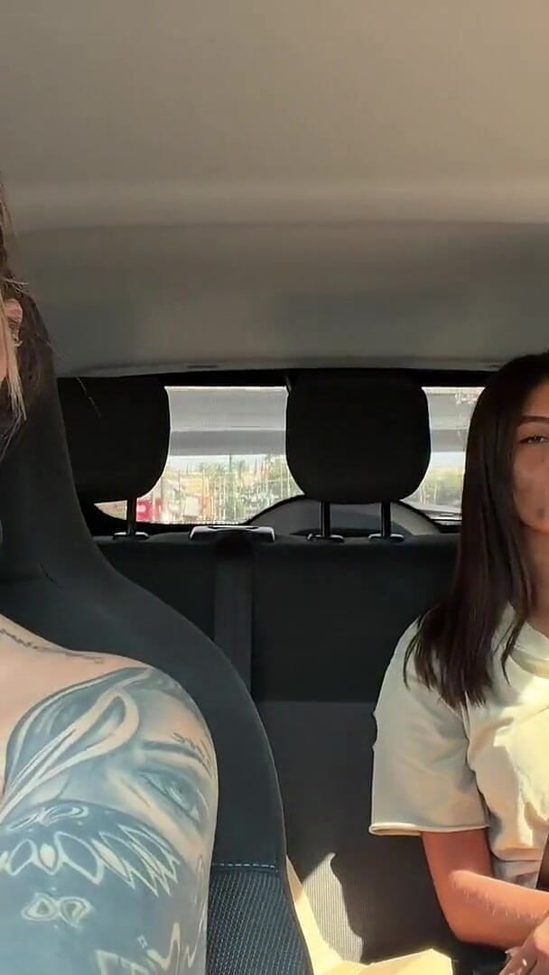 Couple dna: Người lạ chấp nhận đến đụ tôi và chồng tôi để mua một...