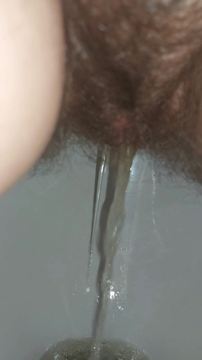 GinnaGg: Sto pisciando