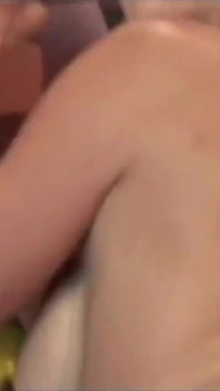 Üvey anne ve üvey oğullar için özel bir anal kahvaltı