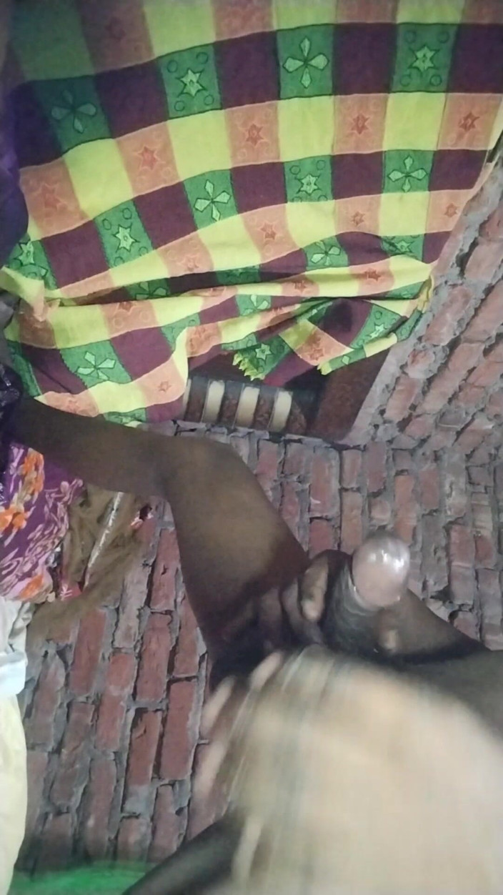 Desi kutiya: Desi moglie cazzo faccia primo piano
