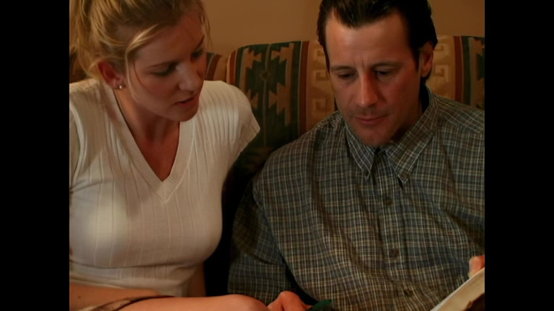 Bewitched!: Une Jeune Blonde Sexy Qui Préfère Une Bite Mature En...