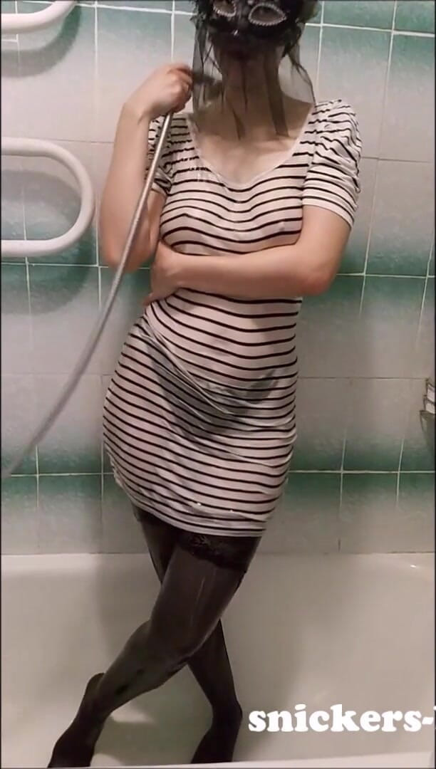 Erotic Best Studio: Big ass wtriped tight dress Snickers baby part 2