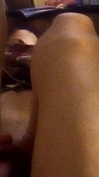 Stiefschwester Bietet Mir Footjob an