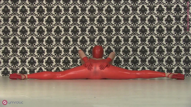 Watch4fetish: Fetisch gummi-outfit