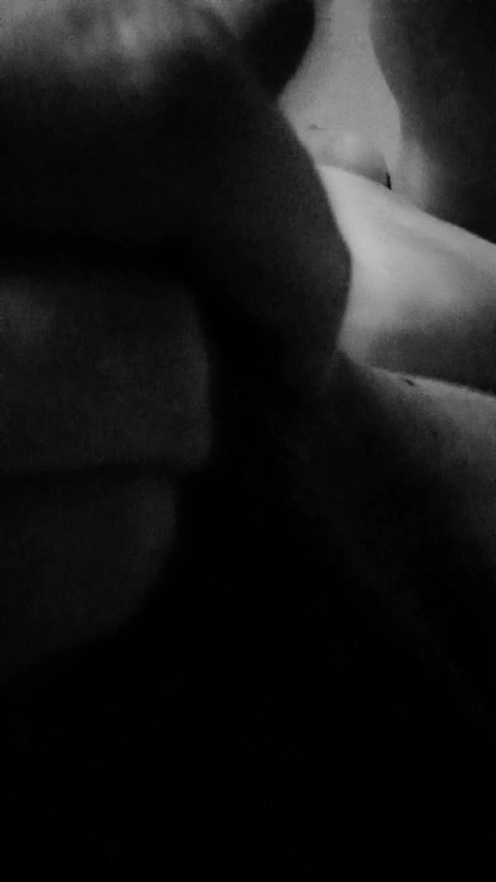 Princess Udders: Udders公主在你的脸上撸管 第一人称视角 黑白