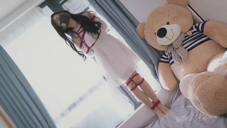 Aisan girl bondage: Ms15-after Binding the Girl, He Touched Her Entire Body