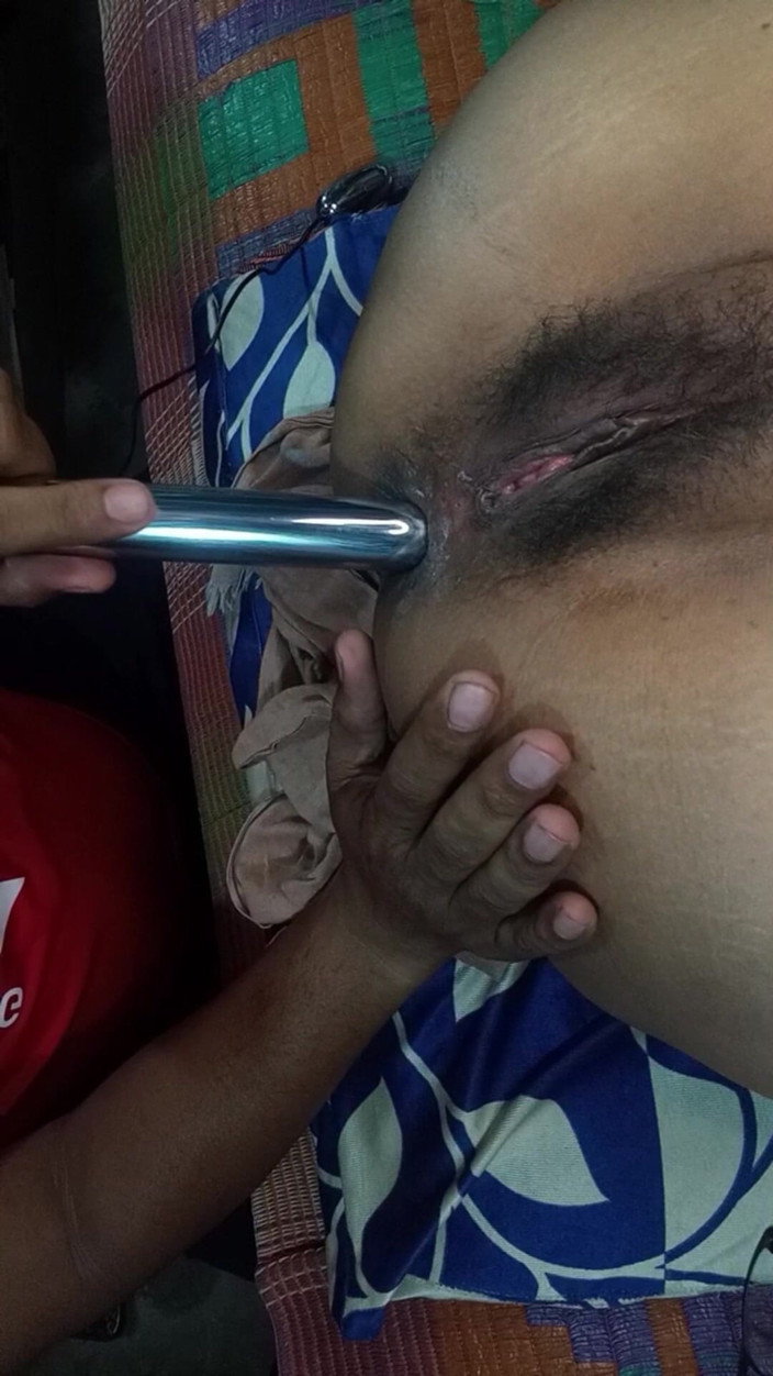 Real Couple 203: Anal tıkaç, vibratör ve dilini kız arkadaşının amına ve göt...