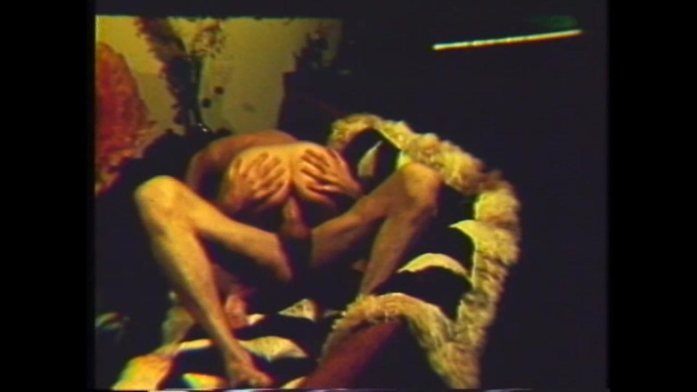 Vintage Megastore Full hd: Довольная своим оргазмом