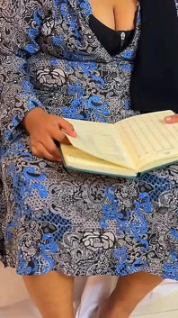 Müslüman Arap üvey anne üvey babam evde yokken eski erkek arkadaşı tarafından sikiliyor