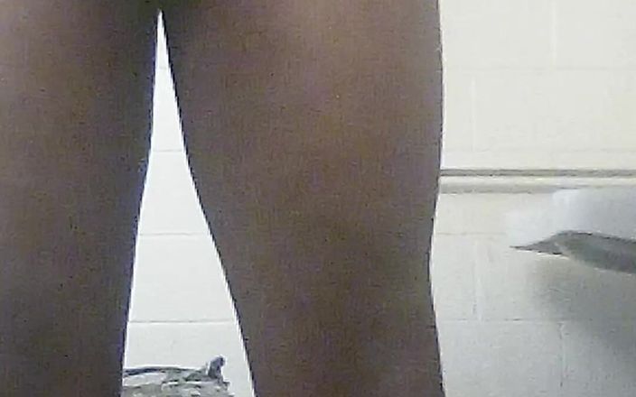 SweetDWillie456: 대박 괴물 흑인 자지 아빠의 거대한 흑인 자지를 핑거링