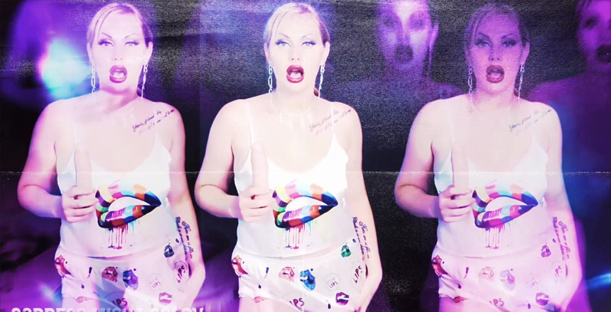 Goddess Misha Goldy: 我知道你多么渴望鸡巴在你的嘴里。今天是你的幸运日，我希望你为我变得愚蠢。