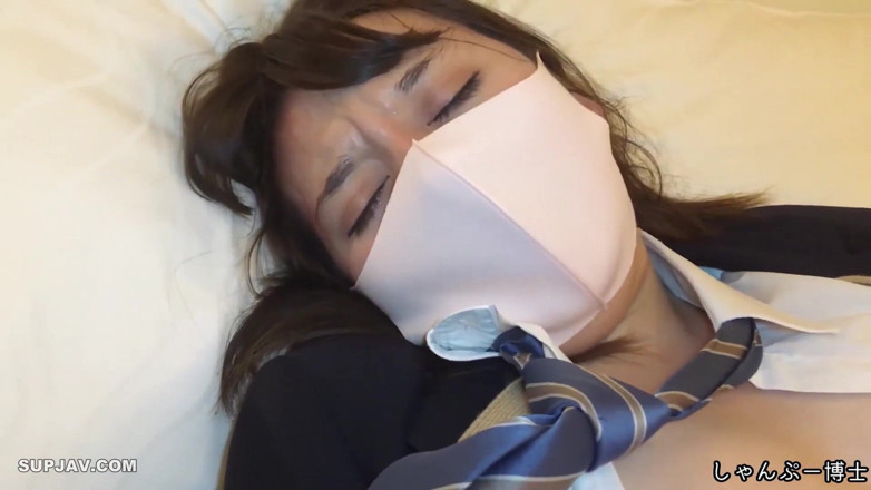 Asians in love: College uniform big ass teen creampie