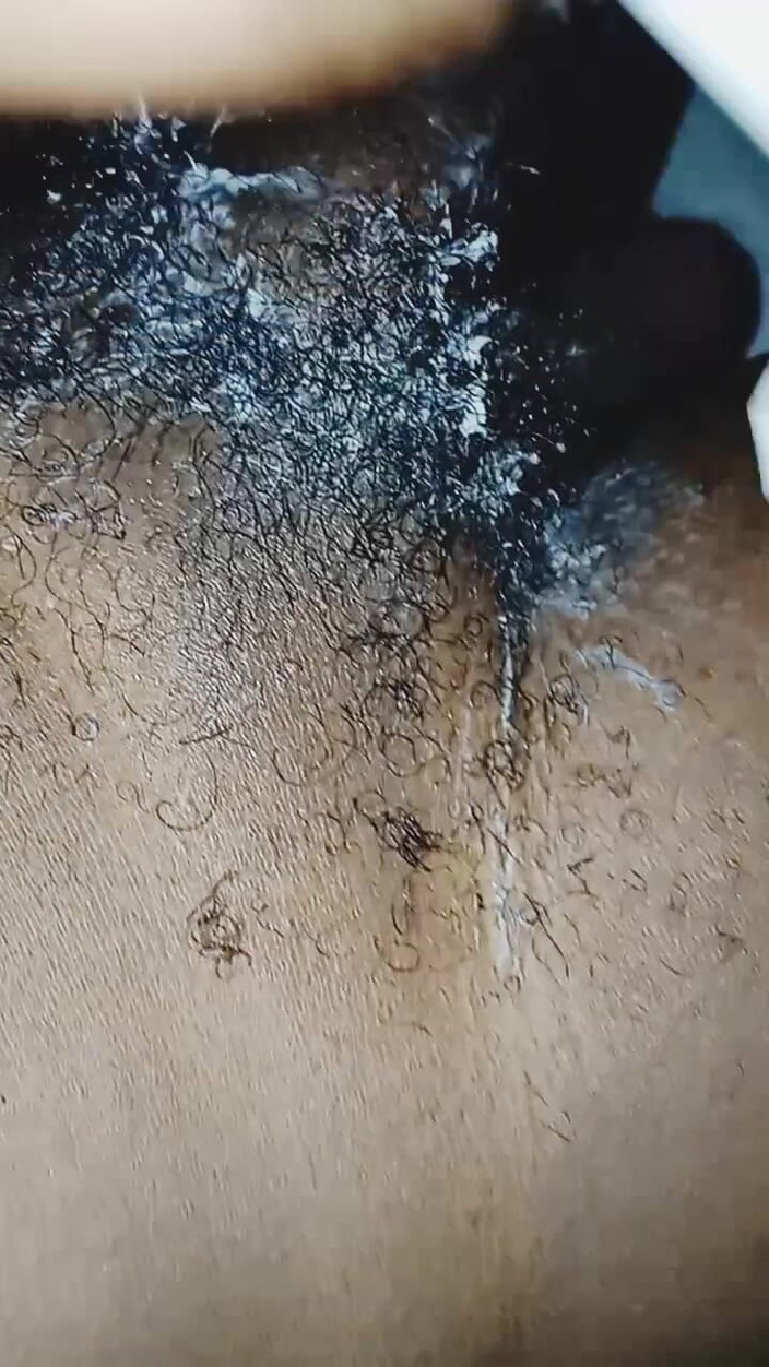 Bad boy studio: 彼女は私のBBCを剃ってからファックします Part1