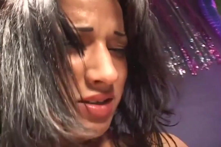 She-Male X: Momento mágico anal ....