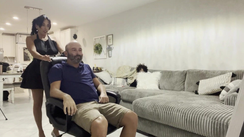 Abi James: Şampuan kesme ve oral seks?