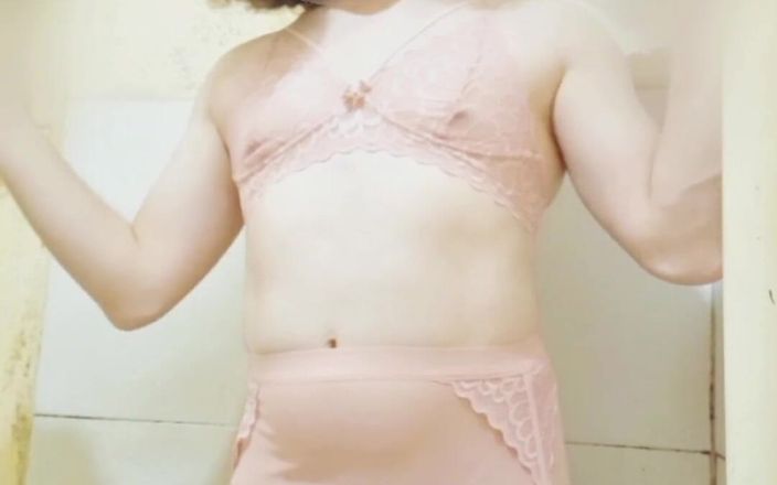 Carol videos shorts: Het dragen van sexy lingerie