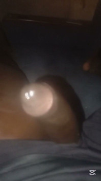 Știu exact ce se va lua U concediat este această neagră care rampa sus de căldură,