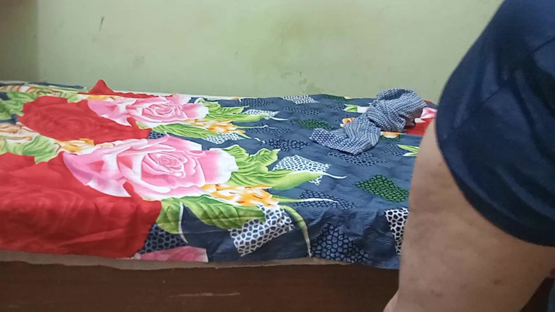 aliabegum: Randi dipesan di jalan dan bercinta di rumah, seks India...