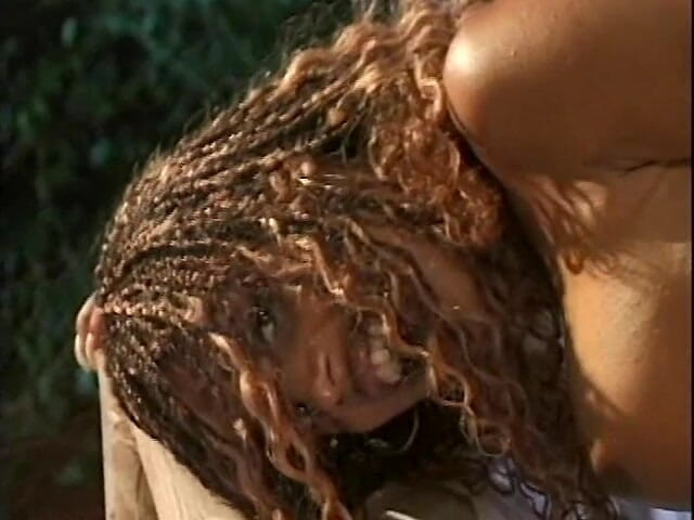 Eleganxia: Esposas solo en casa: esposa # 116