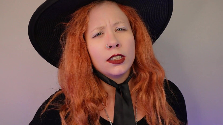 Deanna deadly: 前女友的诅咒把你变成了一个女人的性别转变