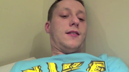 Sneaker gay: Vincent supus la adidașii lui Greg Centuri