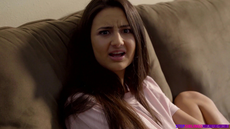 StepSiblings Caught: Hermanastra baja - S7: e6