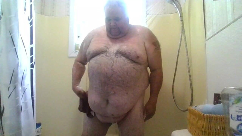 Gaydaddy2021: Duschvideo