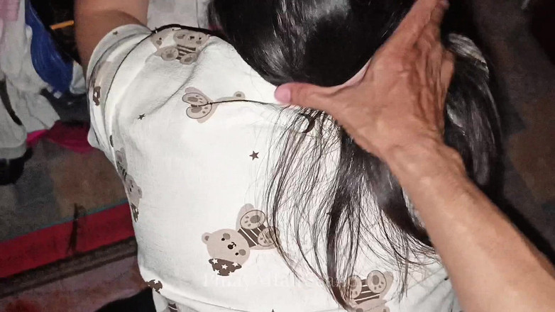 TeenPinayCloseUp: Kıl çekme ile sert anal sikiş - pinay'ın arkadan vahşi sikişi