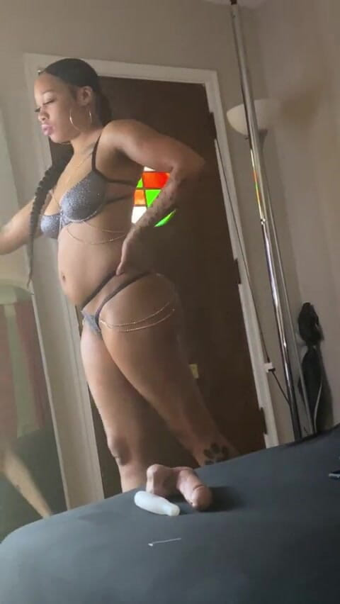 SexLoveRed: Gettin bộ âm hộ này